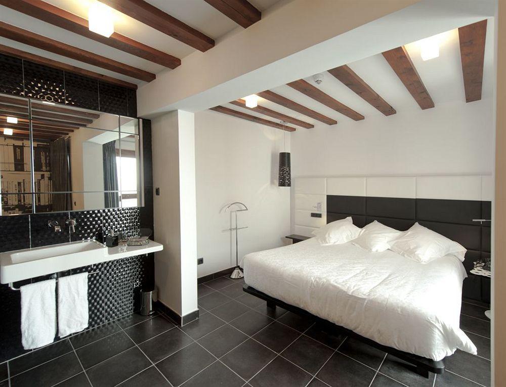 Del Leon De Oro Boutique Hotel